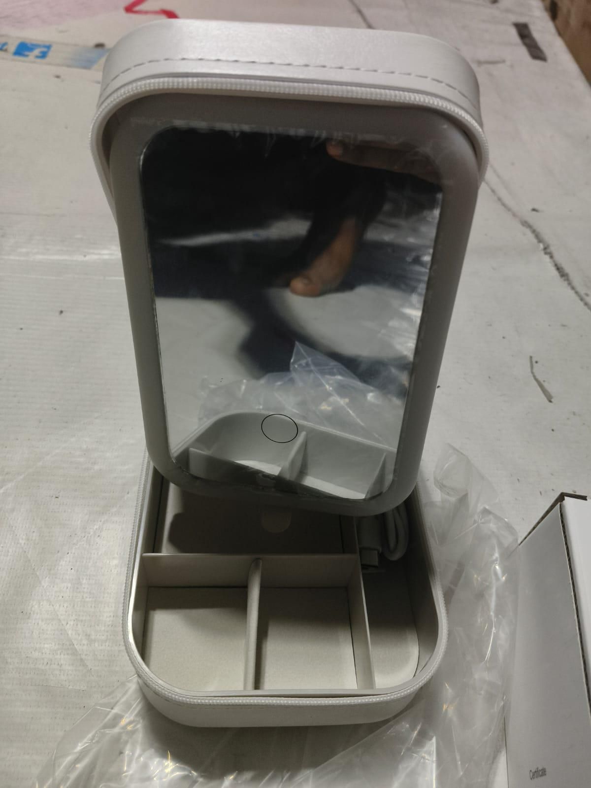 Dritzy’s LED Glow Vanity